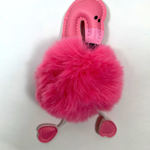 Pink Flamingo Keychain - Picture 4 of 6